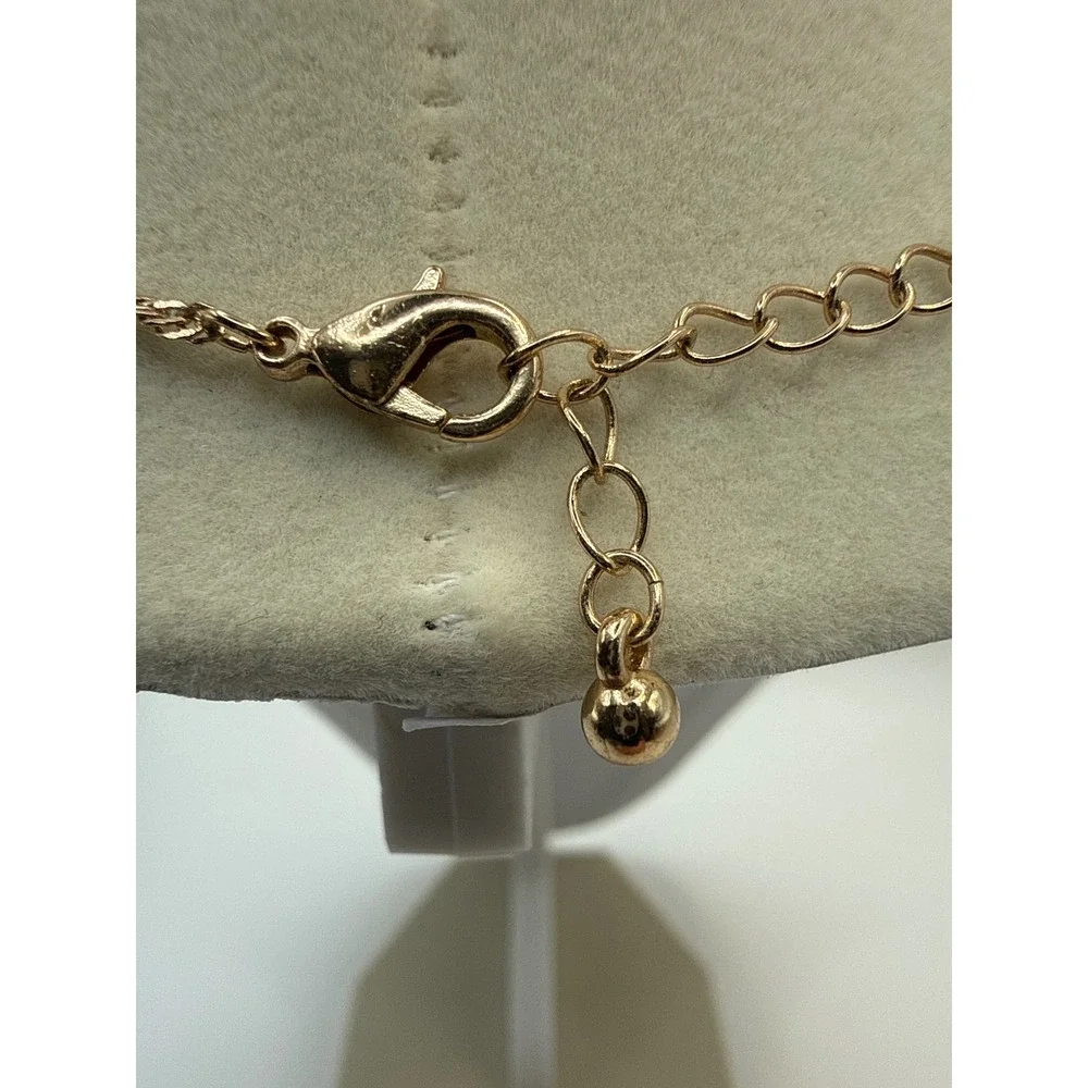 N/A gold tone
